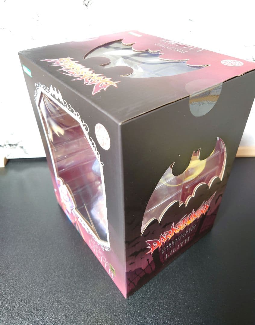 ヴァンパイア　リリス　美少女フィギュア　コトブキヤ　KOTOBUKIYA