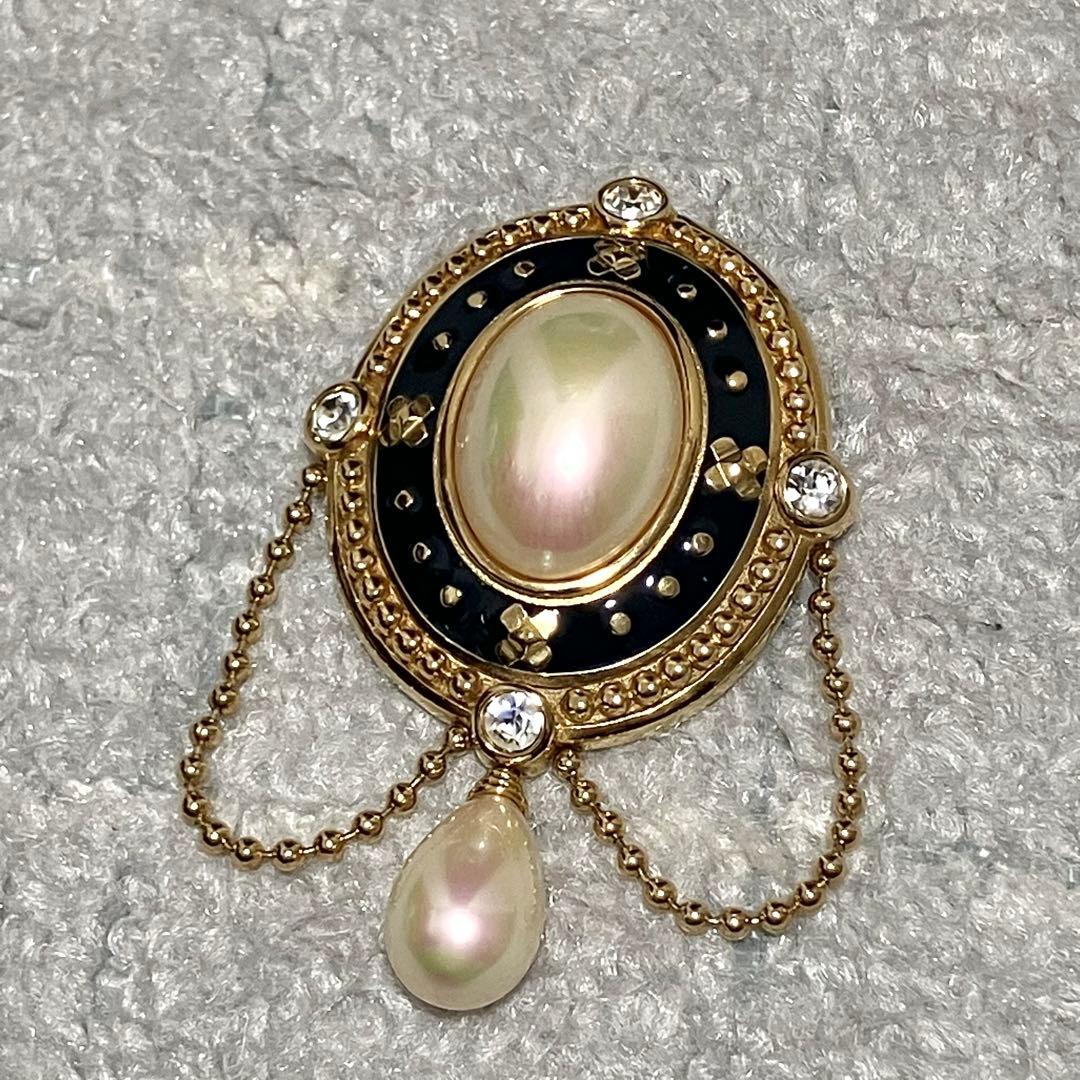 バーバリーズ［ピンブローチ］ラインストーン　パール　チェーン　ヴィンテージ