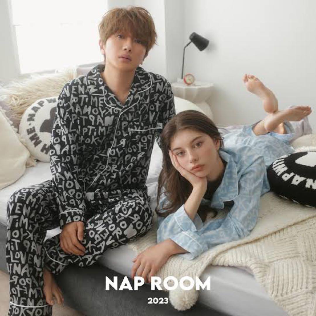 Naptime NAP ROOM 文字プリント 上下パジャマ M ブルー