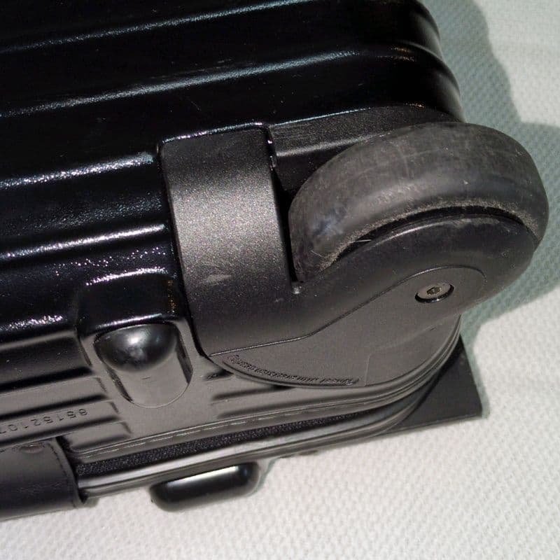 【美品】RIMOWA リモア SALSA サルサ 35L 機内持込可 TSA搭載