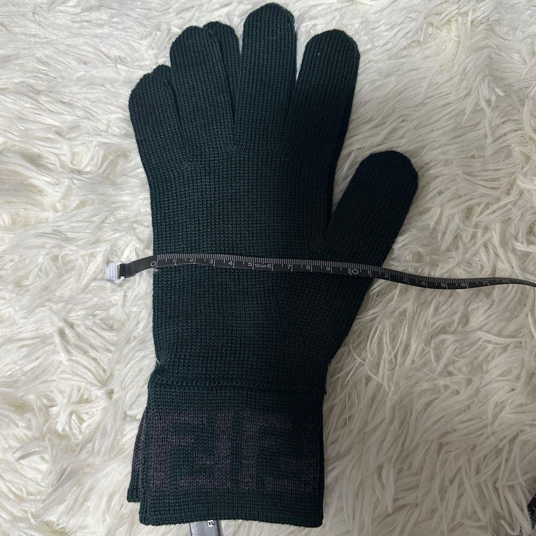新品未使用タグ付 FENDI フェンディ カシミヤ混 手袋 ズッカ柄