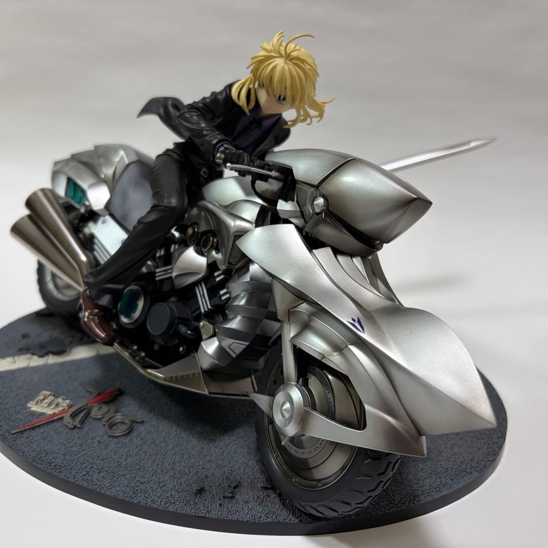 Fate/zero セイバー・モータード・キュイラッシェ フィギュア