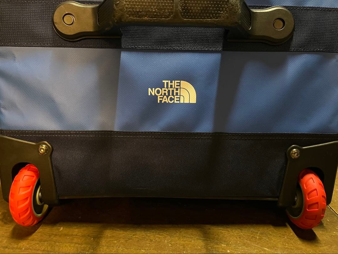 値下げ　新品ローラー ノースフェイス ローリングサンダーM 73L