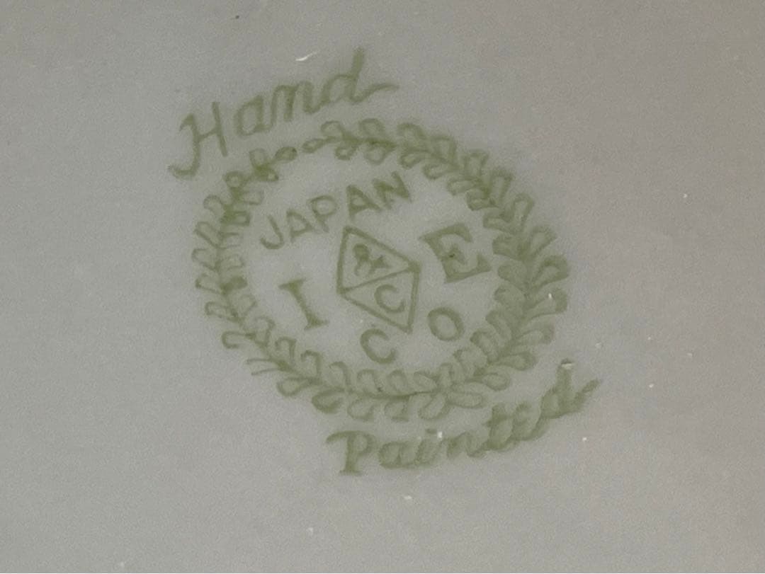 I.E. & C. Co. Japan Hand-Painted Vase 花瓶