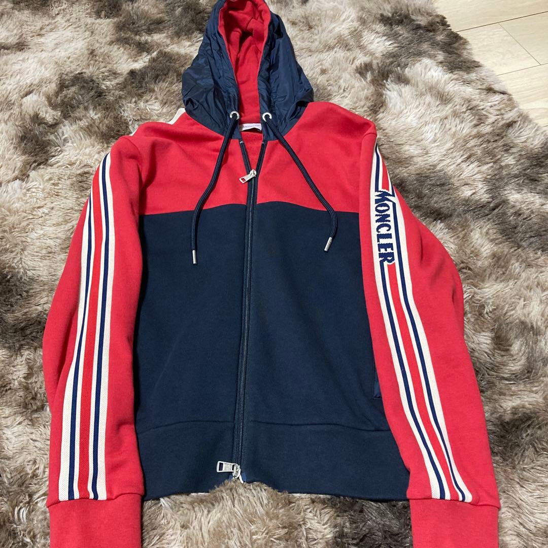 MONCLER ジップアップパーカー 赤/ネイビー