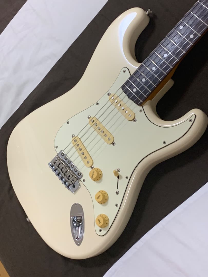 ギター Fender ST62-DMC