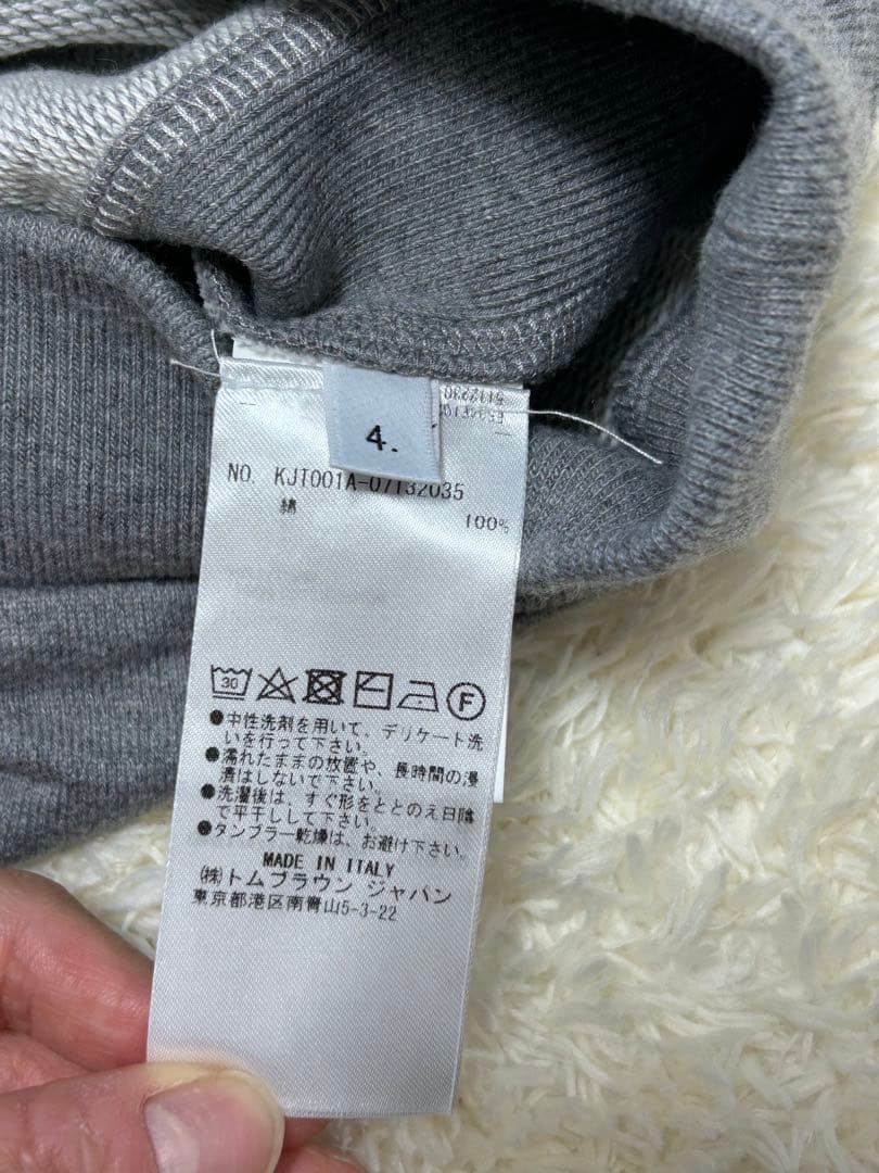 THOM BROWNE トレーナー 4Y(104cm)