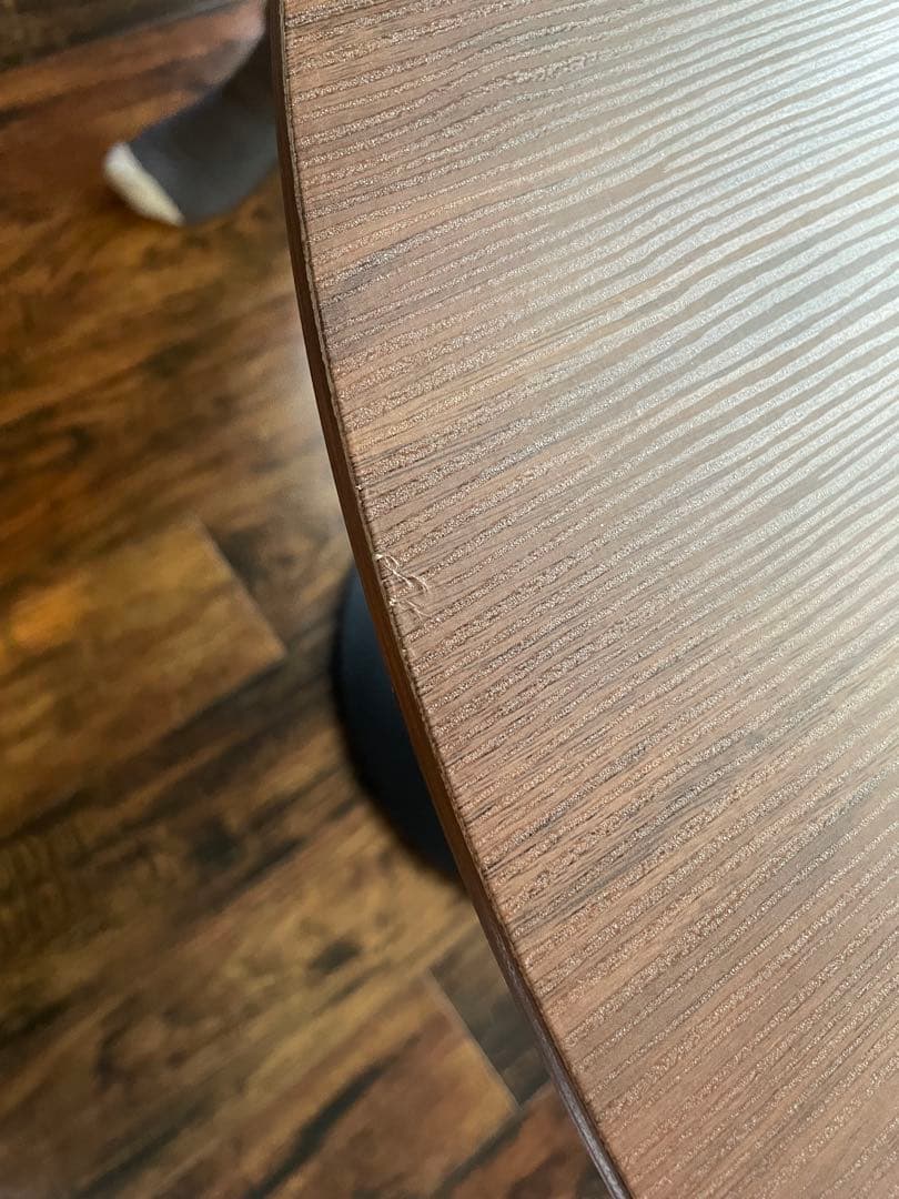 円形ダークブラウンテーブル 直径80cm