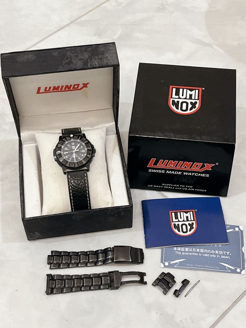 MINOX F-117ルミノックス ナイトホーク 3400 箱付き 稼働品!