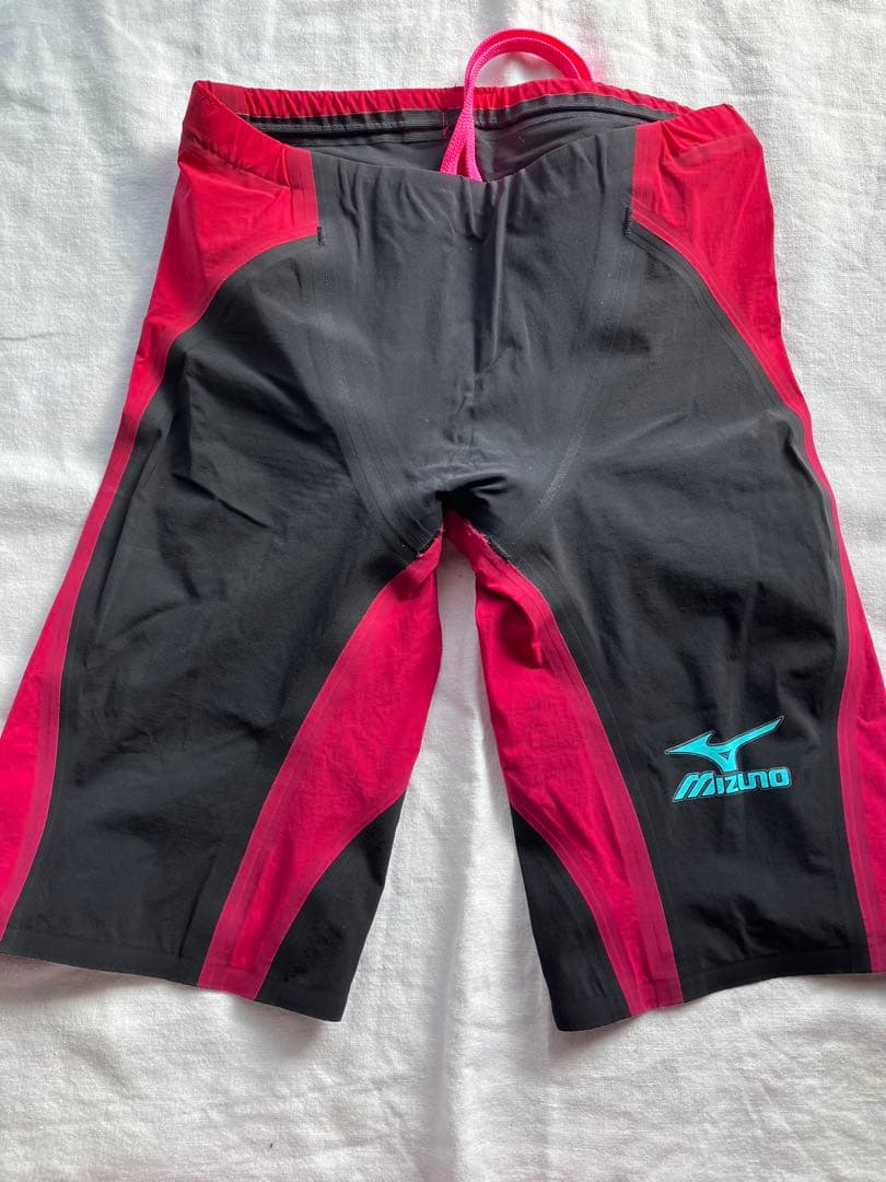 カ*レ様 ミズノ 競泳高速水着　ソニック　GX sonic 4 mr サイズSS