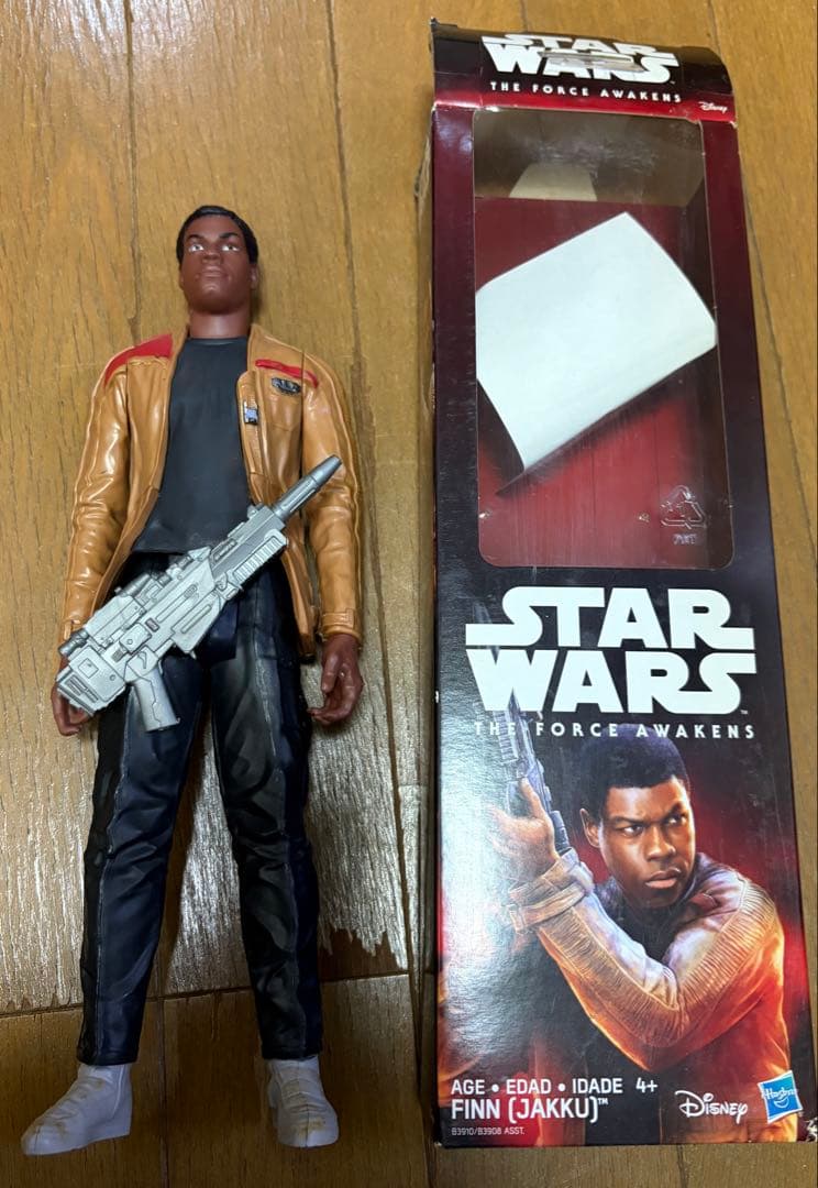 スターウォーズ/フォースの覚醒 12インチフィギュアを8体