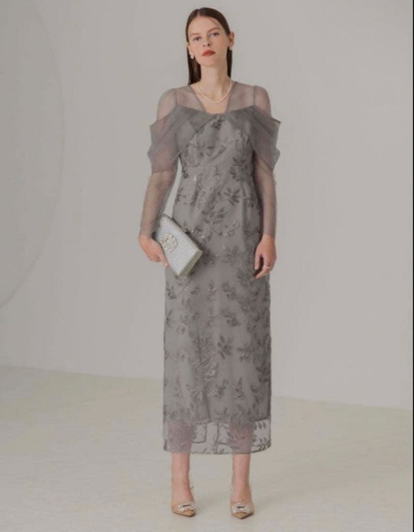 チュールロングスリーブリーフIラインワンピースドレス結婚式二次会パーティー成人式