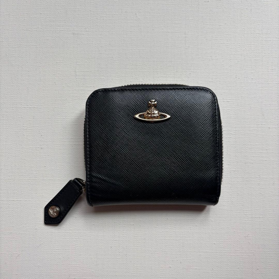 美品　Vivienne Westwood ブラック　二つ折り財布