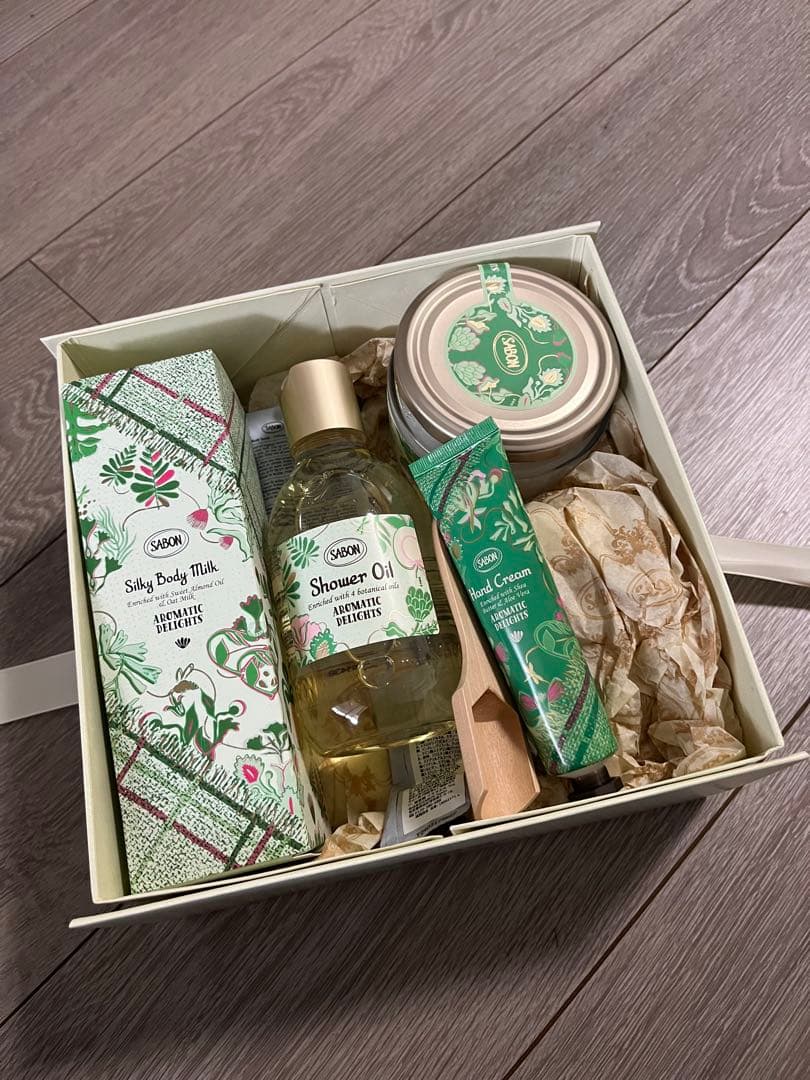 ボディケアギフトセット　SABON