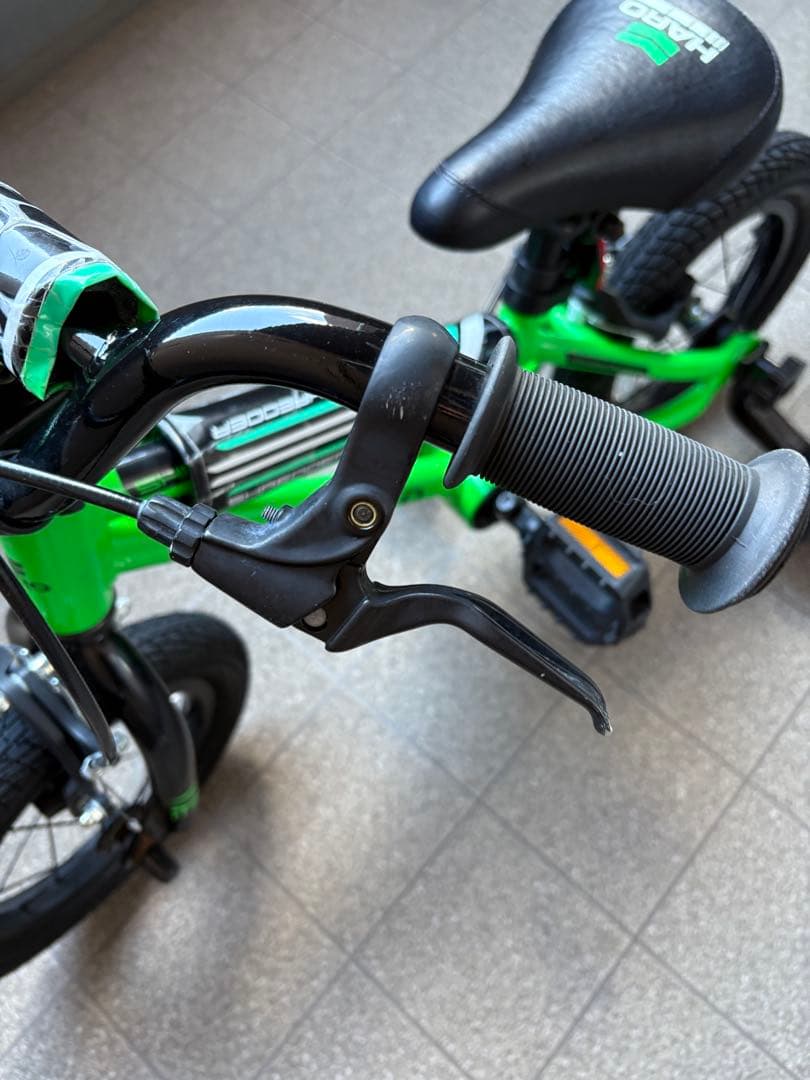 【12インチBMX】HAROBIKES SHREDDER キッズ自転車 補助輪付