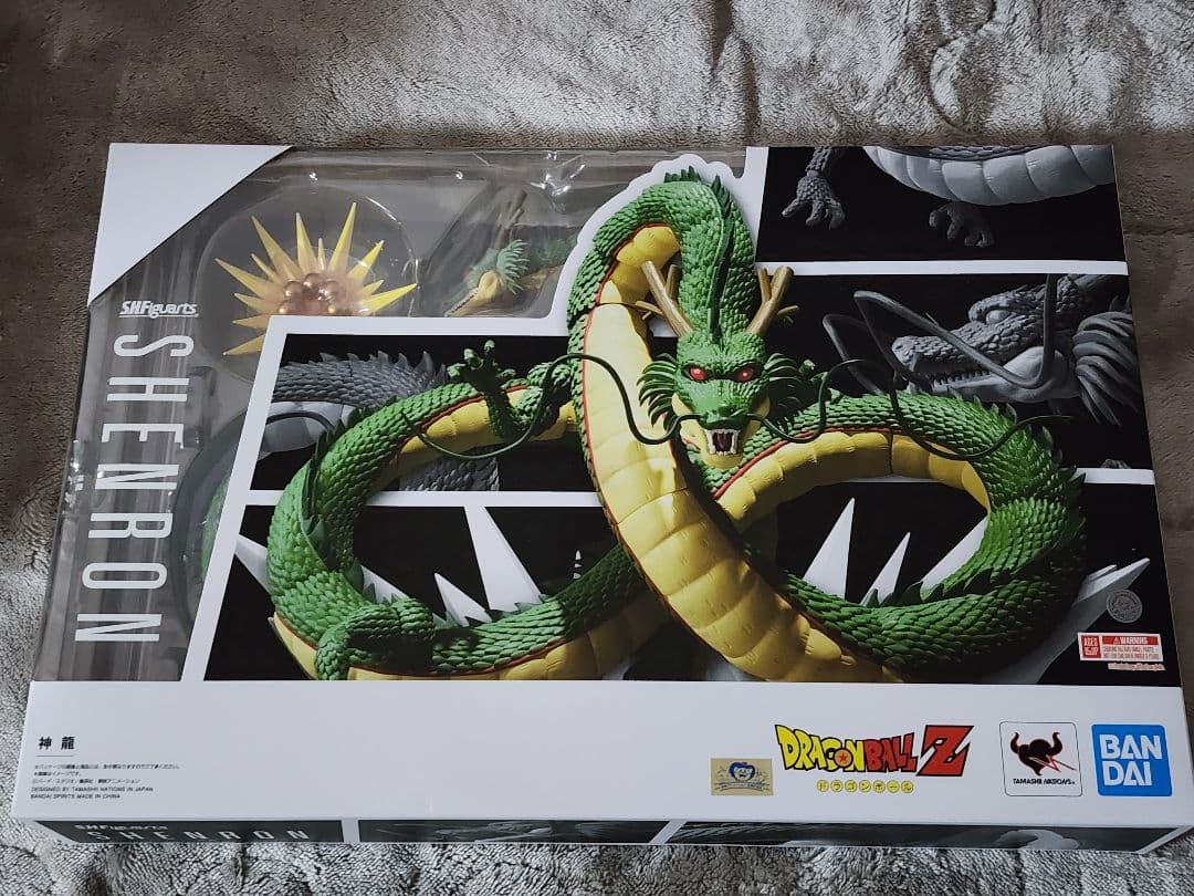 新品未開封 バンダイ S.H.Figuarts ドラゴンボール 神龍