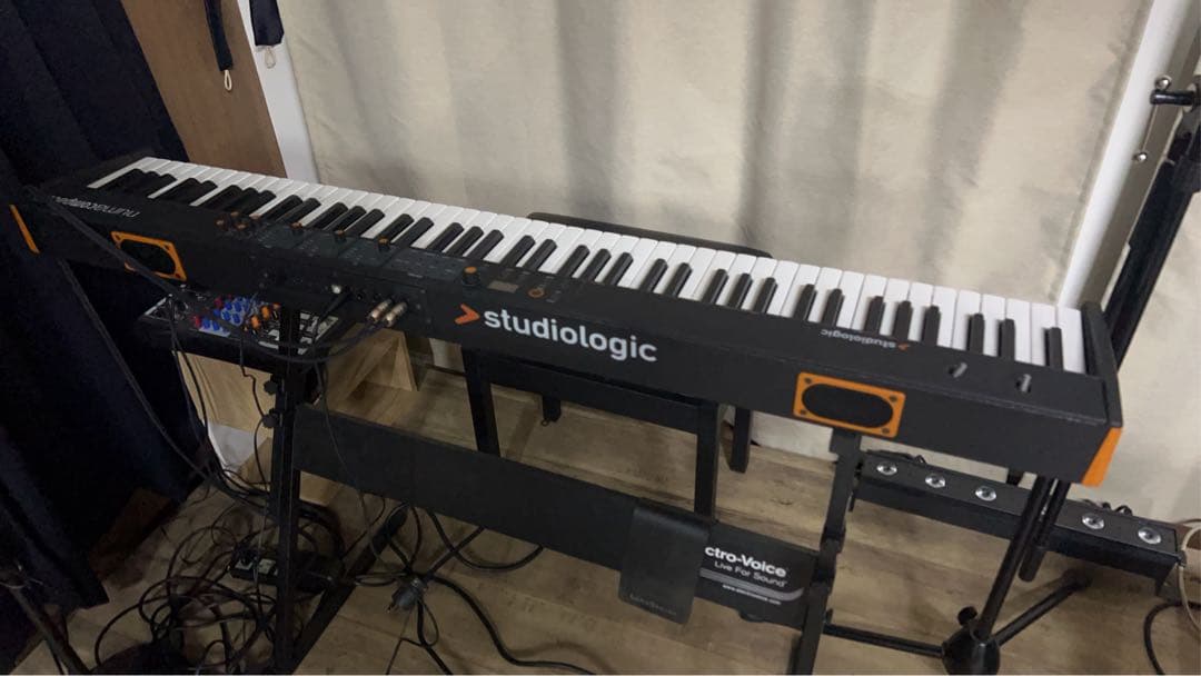 studiologic キーボード