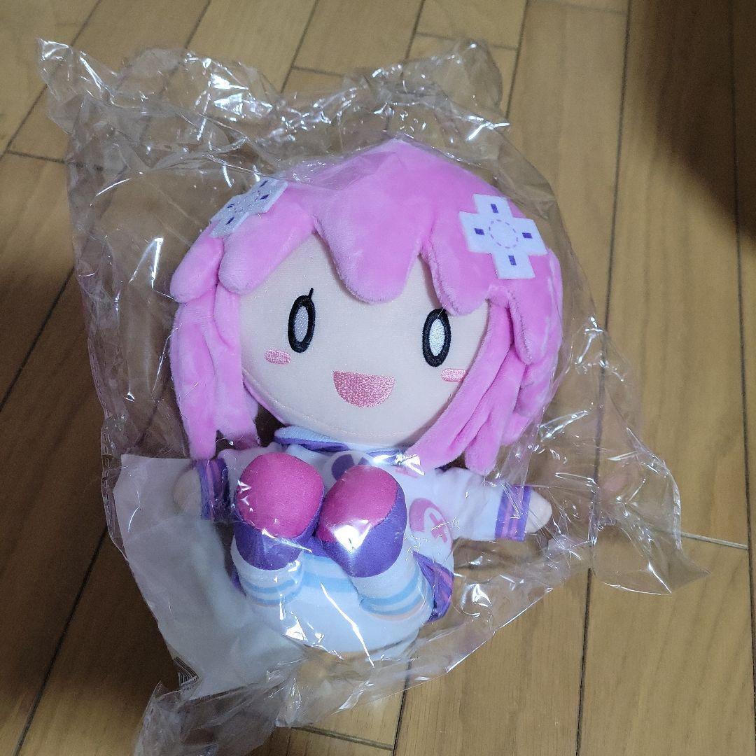 ピンクのキャラクターぬいぐるみ 約20cm