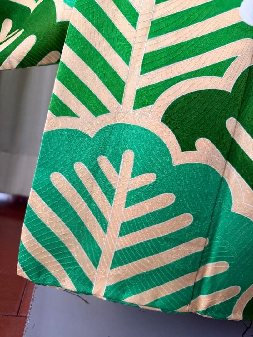 振袖フルセット グリーン×白×クリームイエロー×ゴールド 金駒刺繍