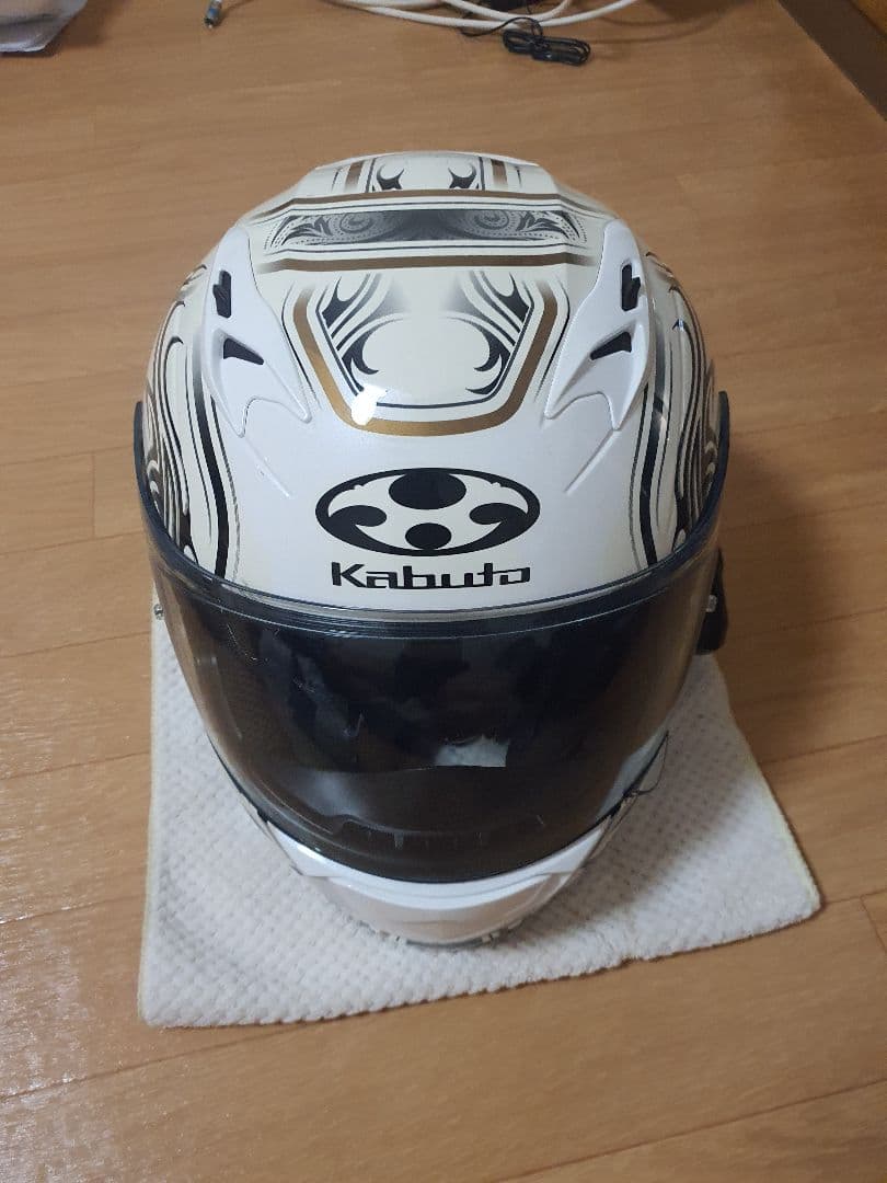 Kabuto フルフェイスヘルメット ホワイト/ゴールド インカム付き
