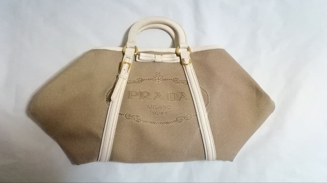 今だけ値下げ　PRADA　プラダ　ハンドバッグ　ショルダーストラップ無し