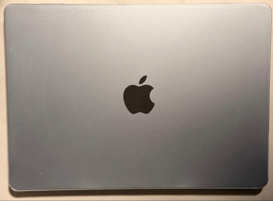 Apple MacBook Air 13インチ M4 MC6T4J/A