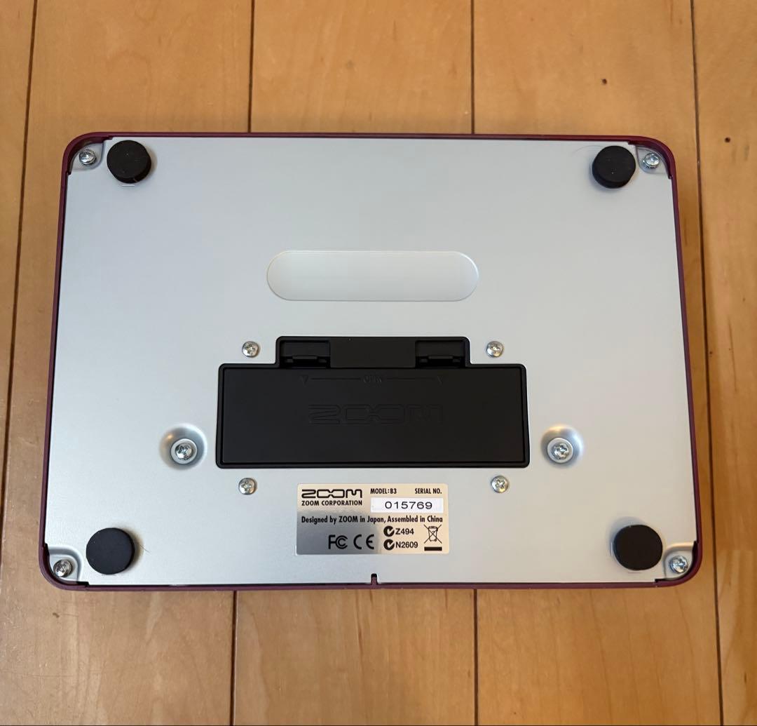 ZOOM B3 ベース マルチエフェクター