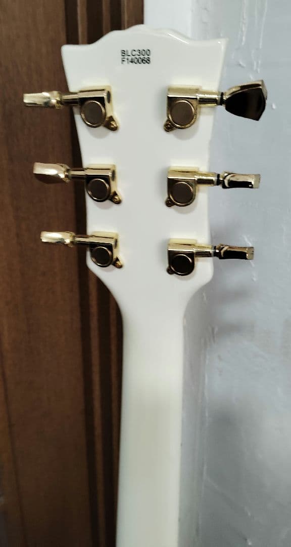 BLC300 Busker's エレキギター ホワイト