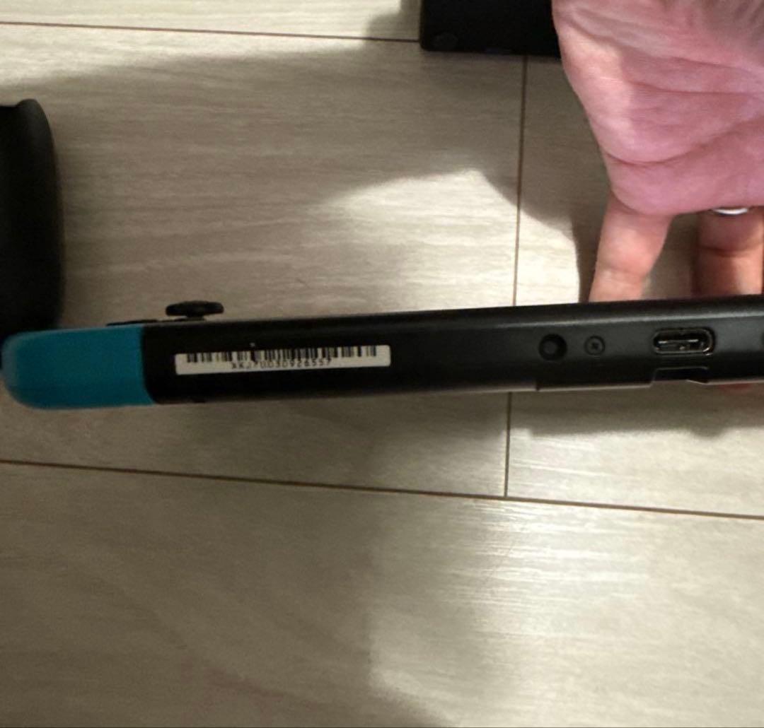 Nintendo Switch 本体 付属品あり動作確認済み