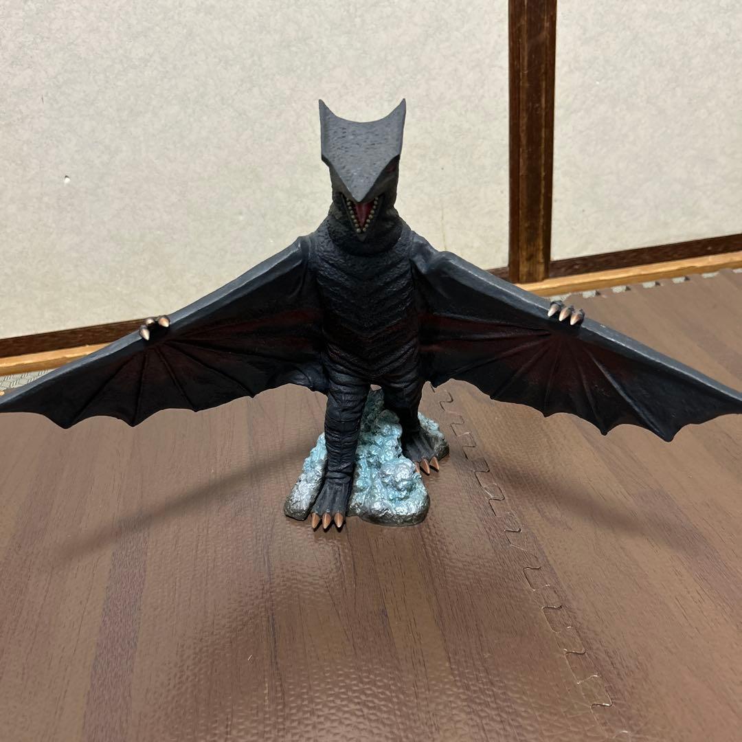 ギャオス　フィギュア