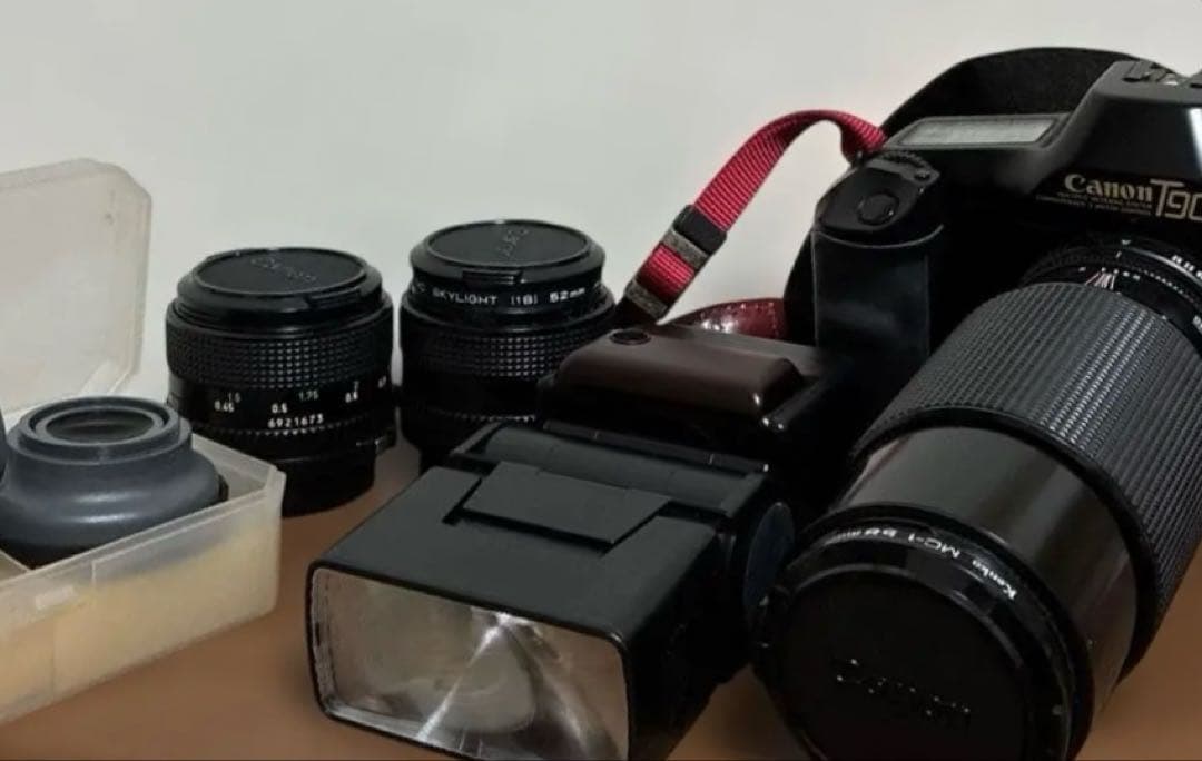 ジャンク品　Canon T90 一眼レフカメラ レンズ付きいろいろまとめ売り