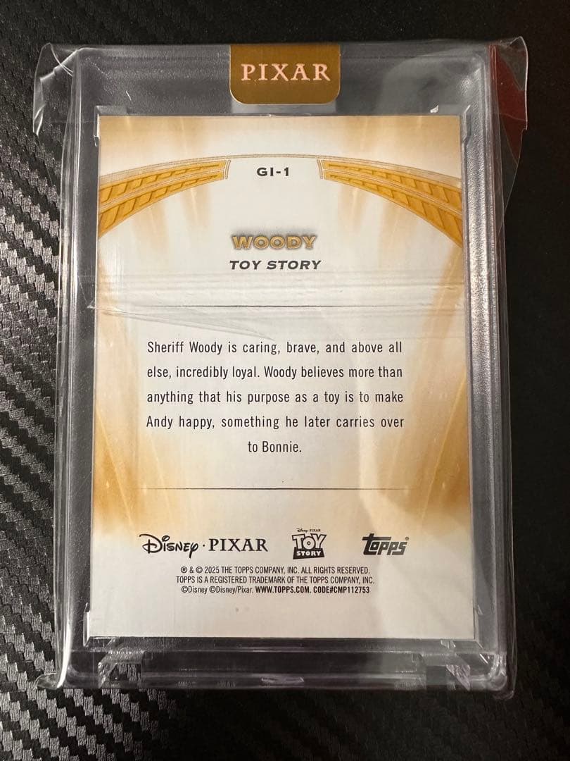 2025 TOPPS PIXAR GOLD HOBBY ウッディ、バズ セット