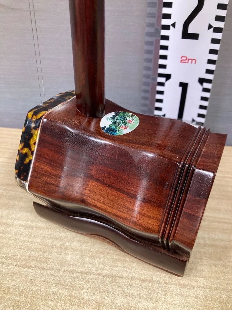 蘇楽　二胡 ケース付き 弓あり　紫檀精品　中国　楽器