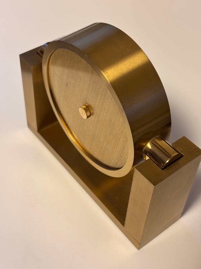 美品ティファニーTiffany & Co. 置時計稼働中です