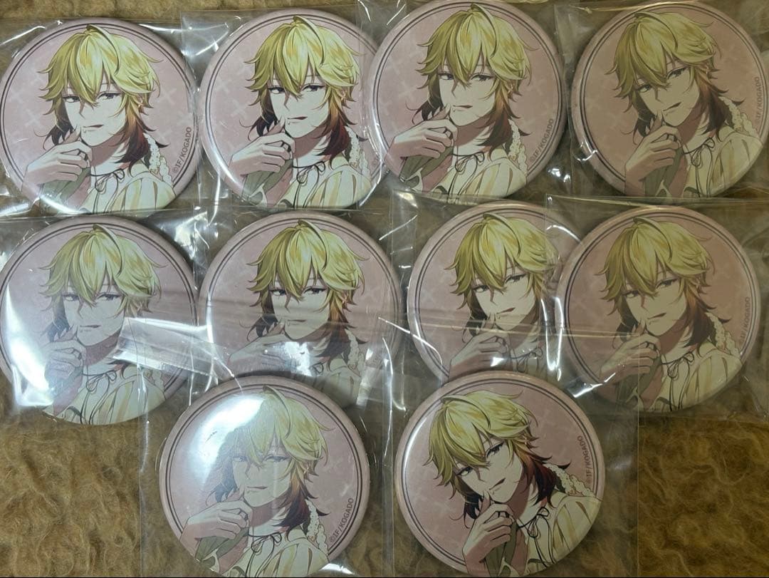 OVER REQUIEMZオバレク クロード with sweets 缶バッジ