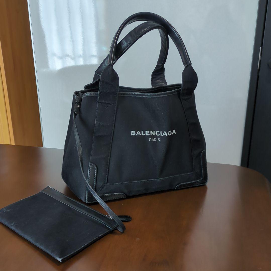 BALENCIAGA ブラック ハンドバッグ