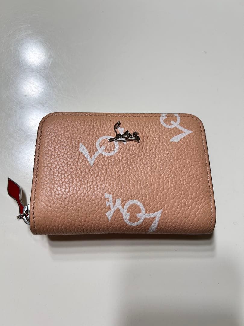 Christian Louboutin 財布　小銭入れ　ケース　ベージュ