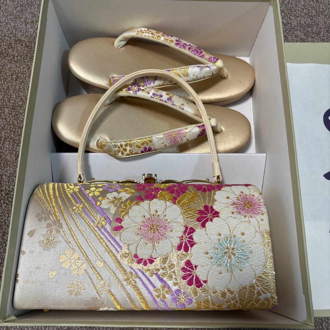 11/23まで❗️美品！和装用　草履・バッグセット