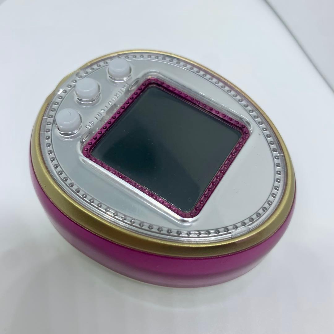 動作OK◎たまごっち4U ピンク ストラップ付き