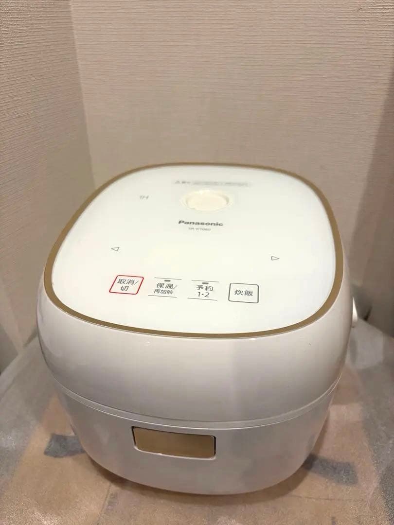 パナソニック Panasonic IHジャー炊飯器 備長炭釜SR-KT060-W