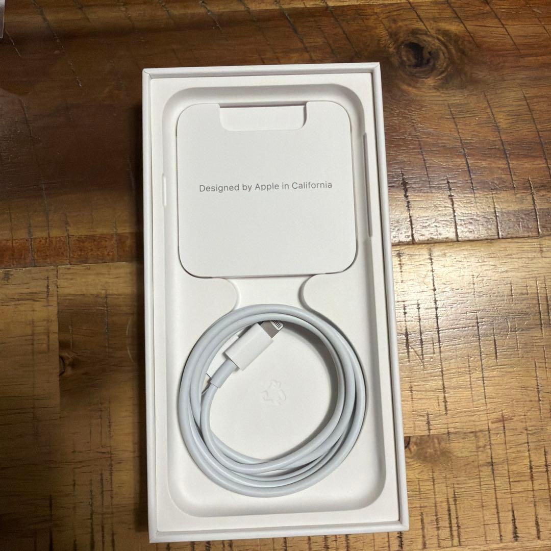 iPhone SE3 256gb SIMフリー