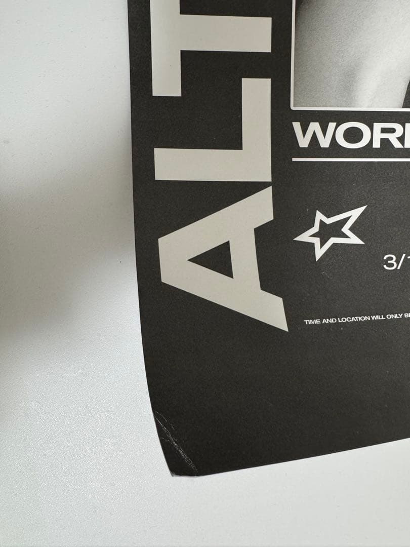 ブラックピンク　リサ　直筆サイン入りポスター＋CD