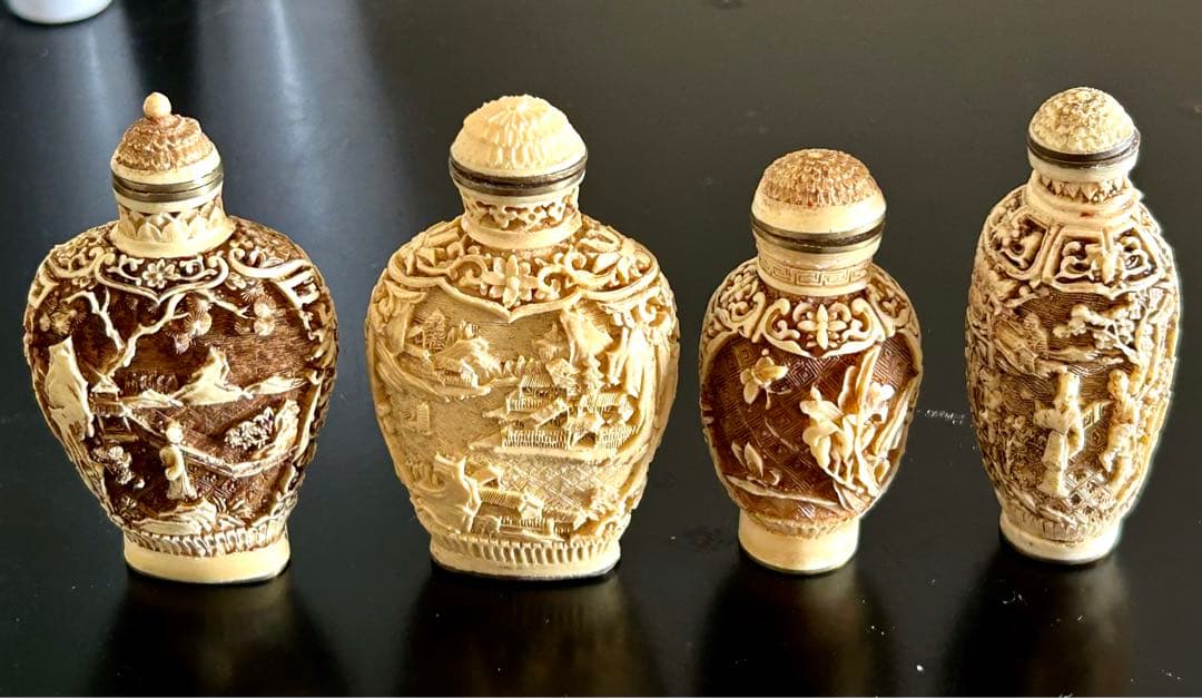 【中華民国骨董】ヴィンテージ 中国 彫刻樹脂 スナフボトル マッチングトップ4点