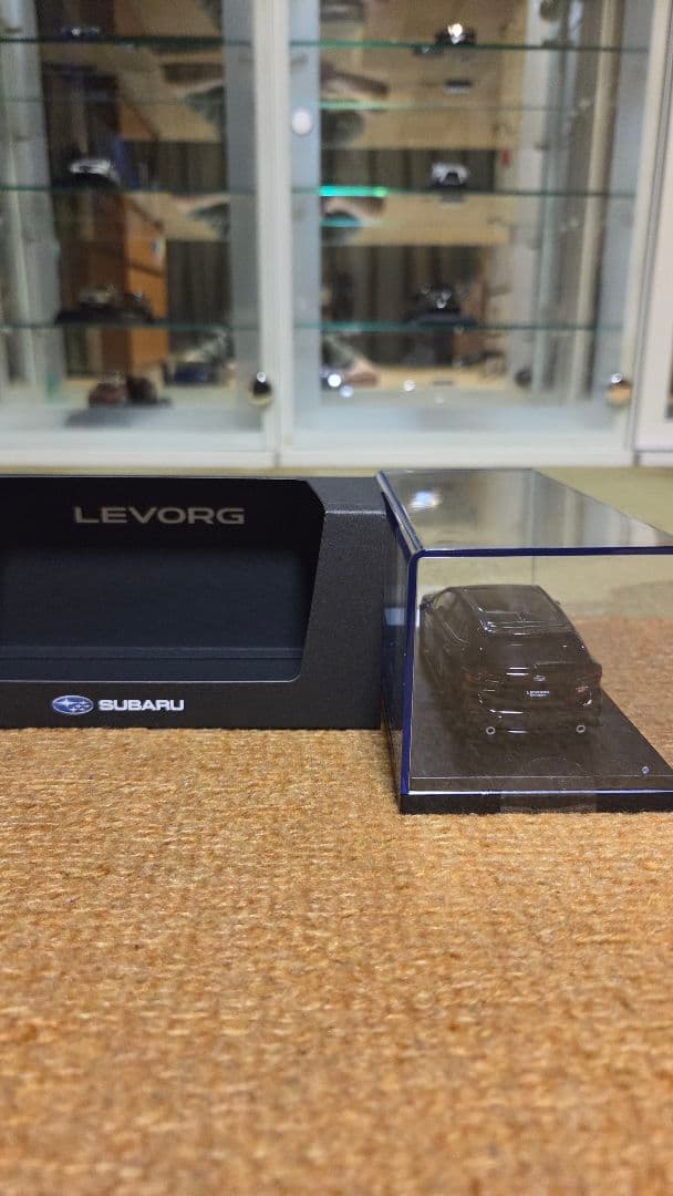 1/43 スバル ディーラー特注 レヴォーグ Sti ハイストーリー