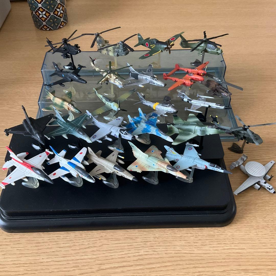 絶版/チョコエッグ　世界の戦闘機シリーズ