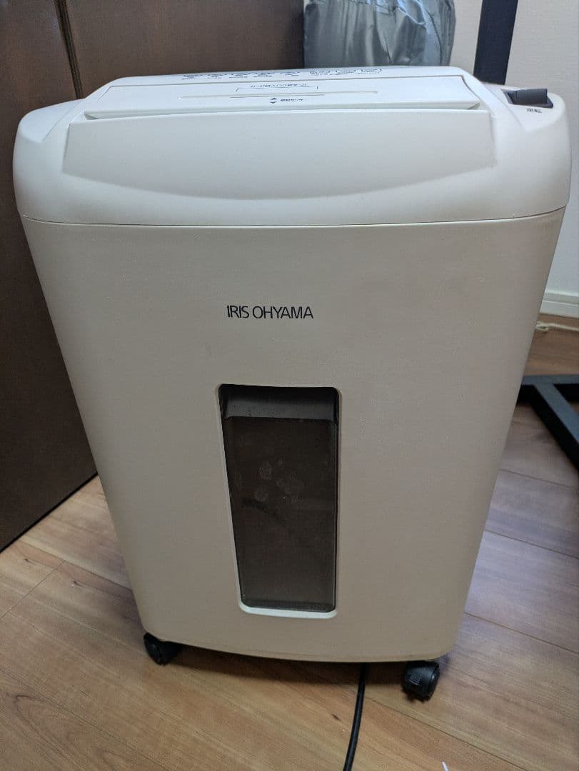 IRIS OHYAMA 家庭用シュレッダー ホワイト OF12M