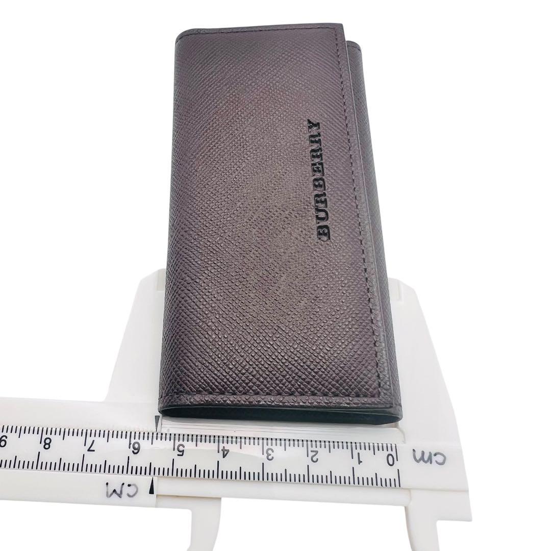 未使用品　バーバリー　キーケース　ブラウン