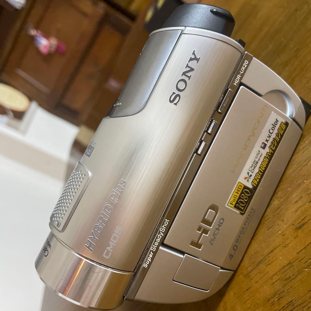 ソニー　デジタルHDビデオカメラレコーダー　HANDYCAM HDR-UX20