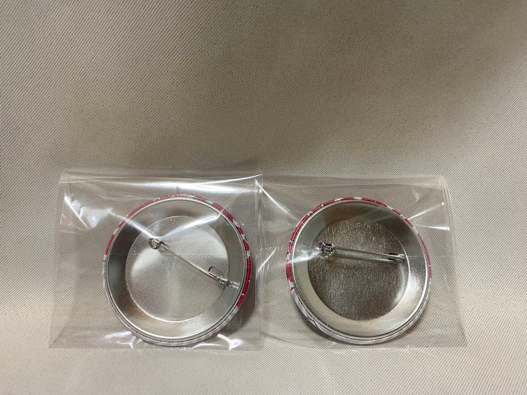 らき☆すた 鷲宮神社 描き下ろし お守り風缶バッジ　四文字熟語　ぷにっとガチャ