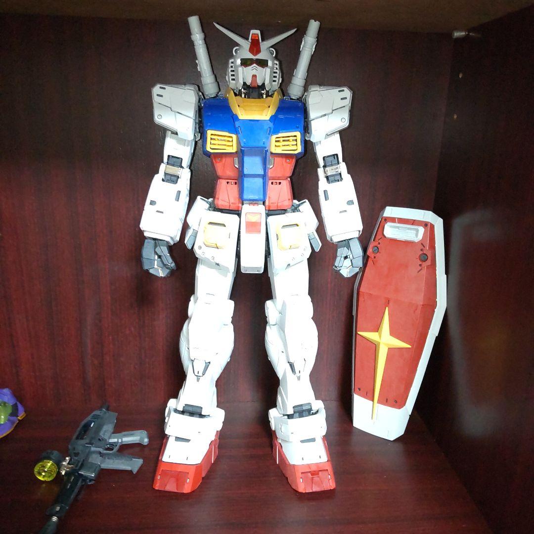 ガンダム 1/60 パーフェクトグレード 本体組立済